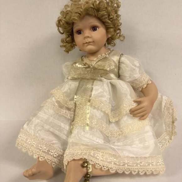 KINGSTATE Collectible Porcelain Doll... Numbered '280/3500' - Picture 1 of 8